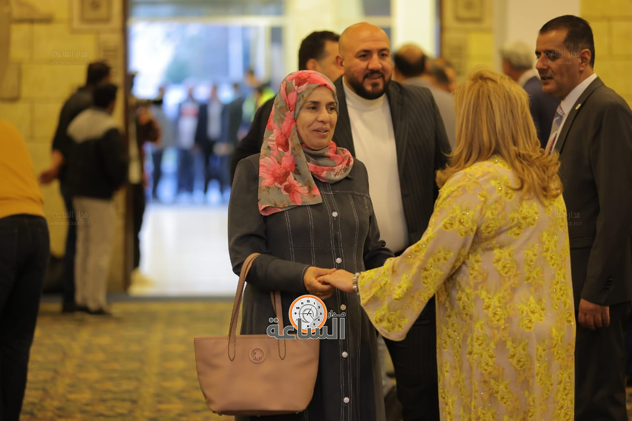 Madar Al-Saa Images 0.866425162695988