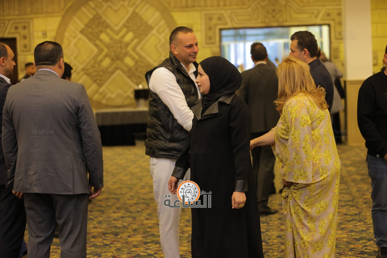 Madar Al-Saa Images 0.6970563861490744