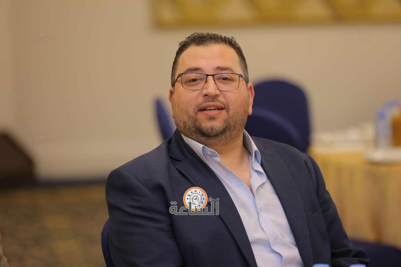 Madar Al-Saa Images 0.41713724464574264