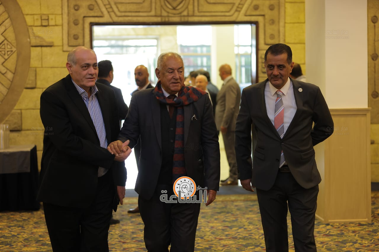 Madar Al-Saa Images 0.24174664307246618