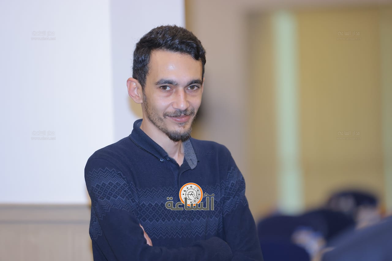 Madar Al-Saa Images 0.35420527690012427