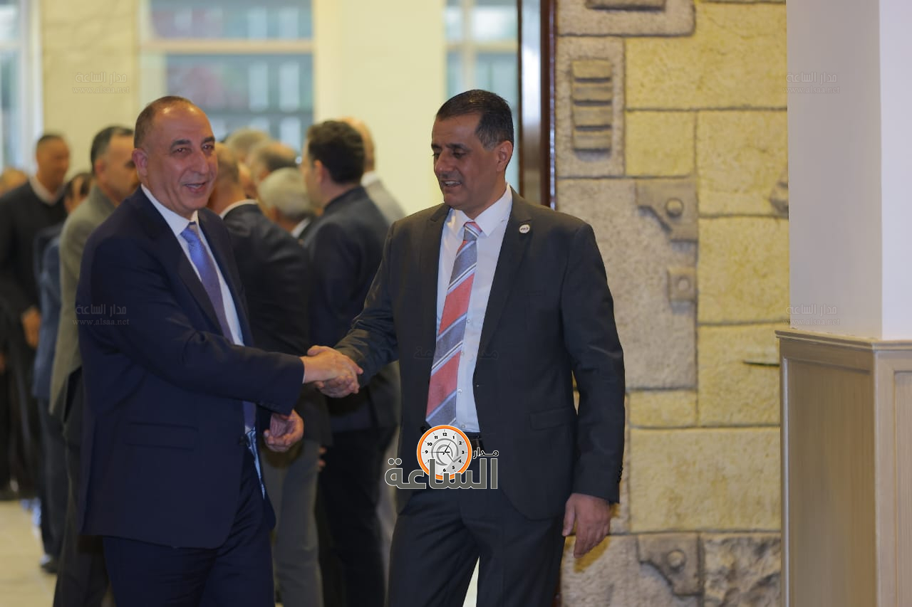 Madar Al-Saa Images 0.43552086088171826