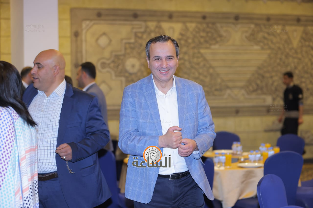 Madar Al-Saa Images 0.16457521085274252