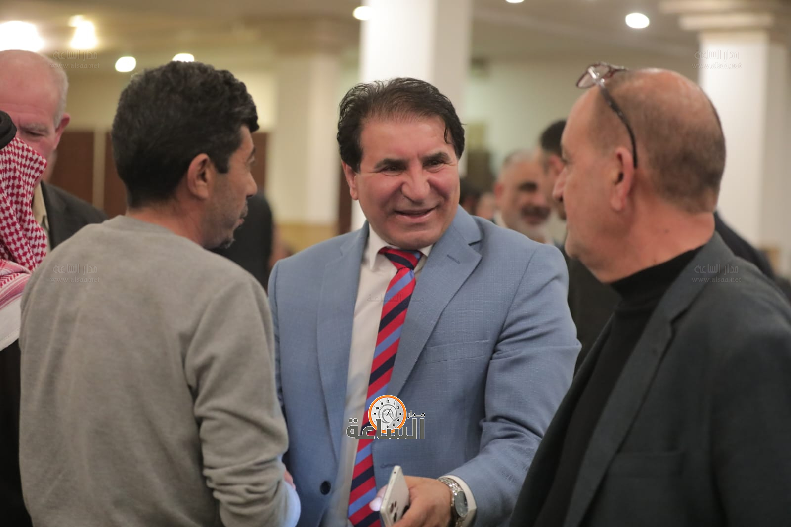 Madar Al-Saa Images 0.44938411636572506