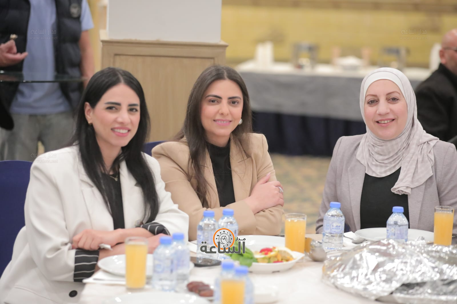 Madar Al-Saa Images 0.49890327617679375