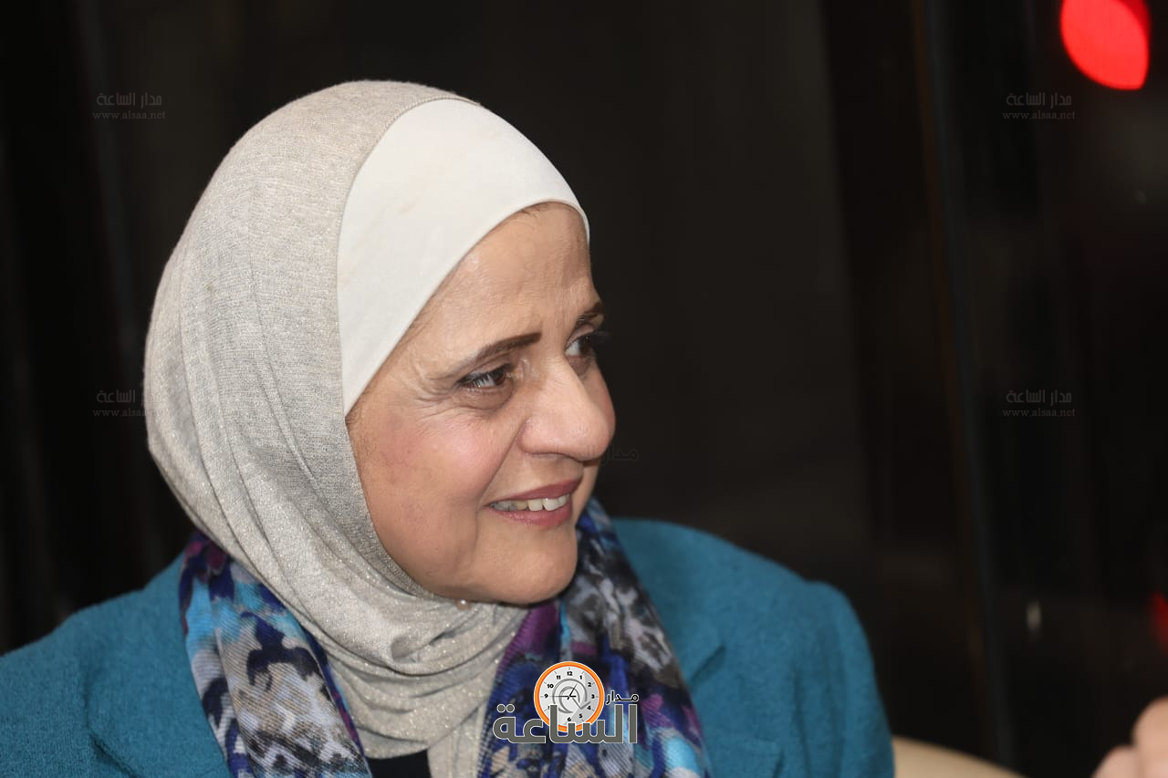 Madar Al-Saa Images 0.4810233629364582