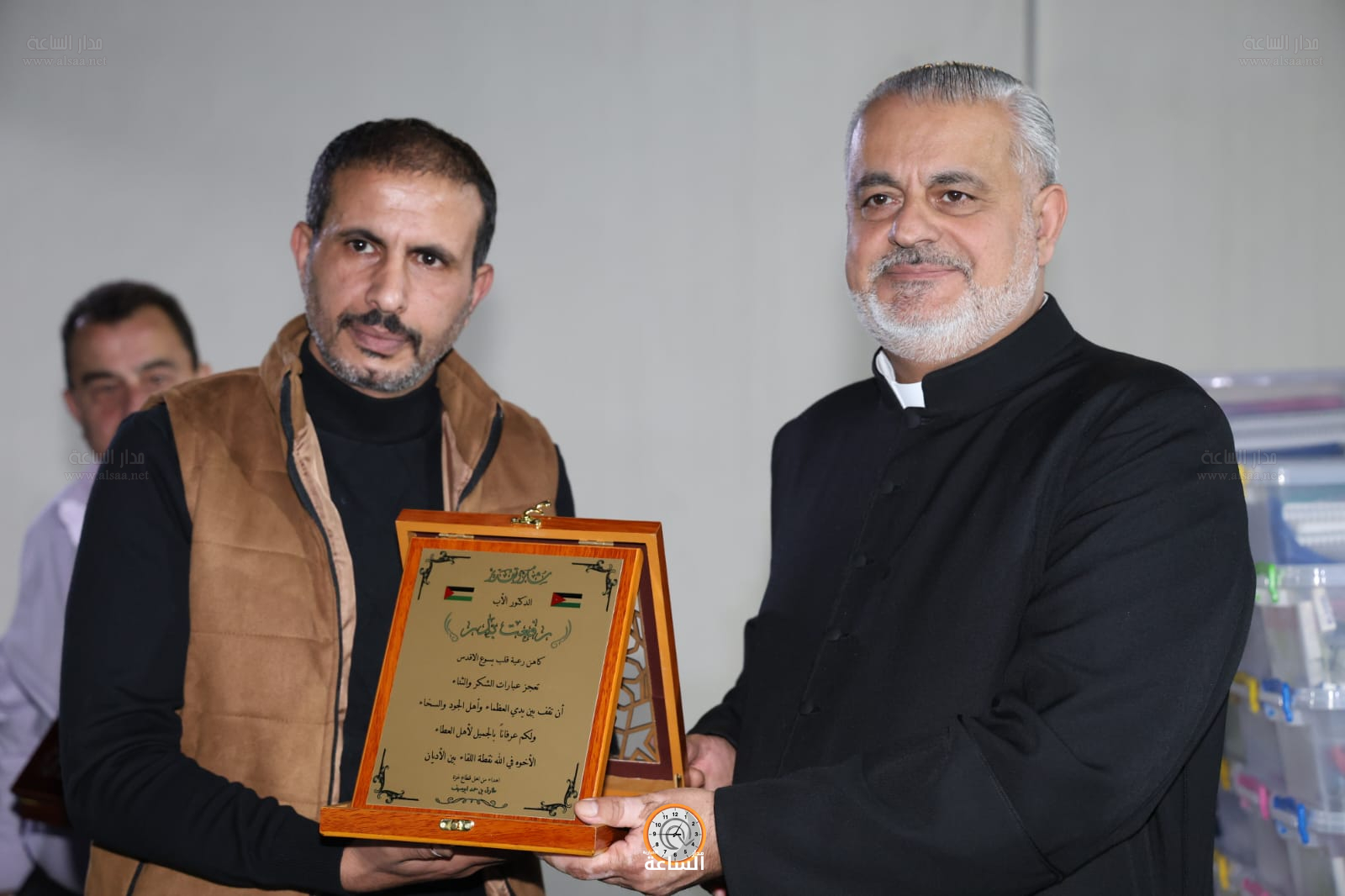 Madar Al-Saa Images 0.5559979470566936