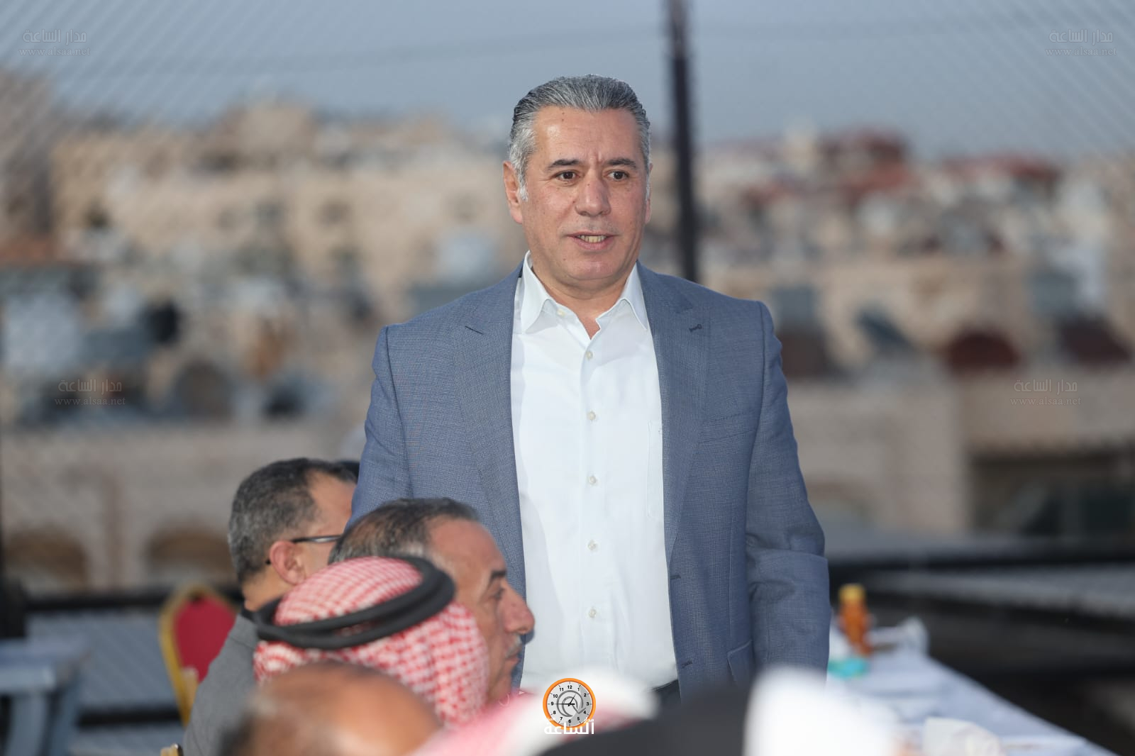 Madar Al-Saa Images 0.8660497388696393