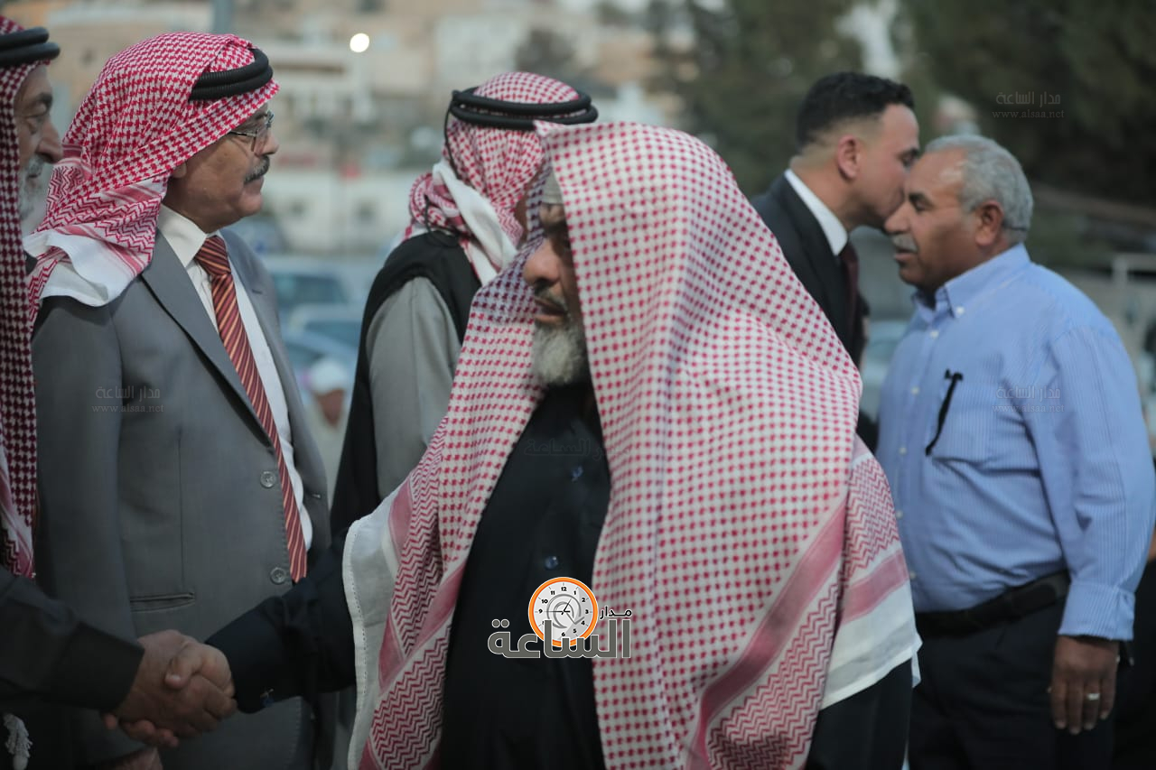 Madar Al-Saa Images 0.9536386715595284