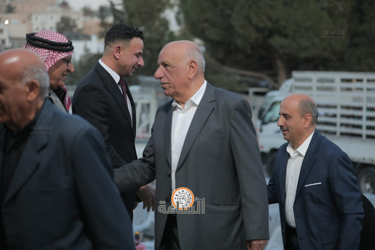 Madar Al-Saa Images 0.2500704035284409