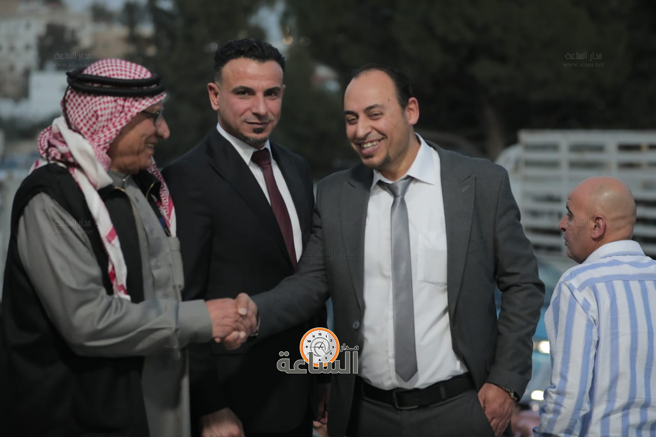 Madar Al-Saa Images 0.20223570582171835