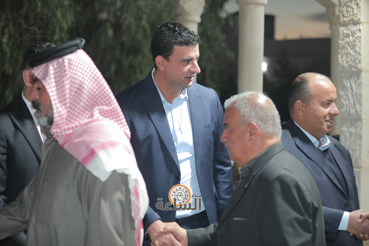 Madar Al-Saa Images 0.22223384672359914