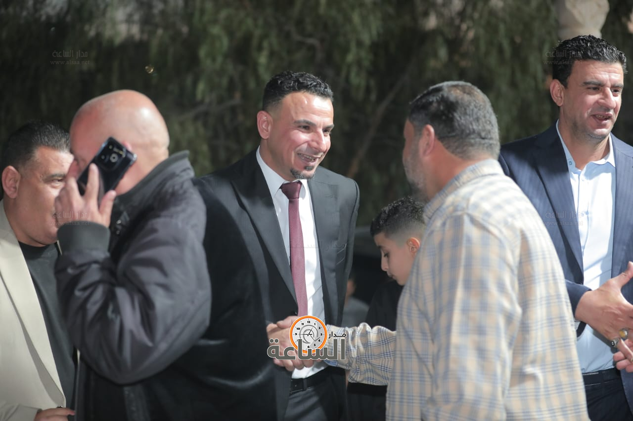 Madar Al-Saa Images 0.858818363543433