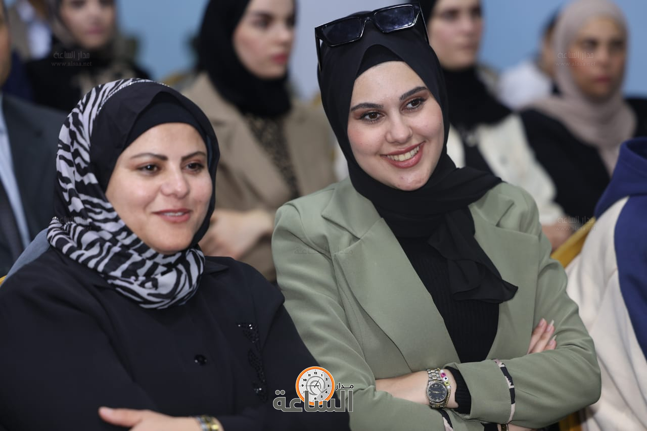 Madar Al-Saa Images 0.04466799116165898