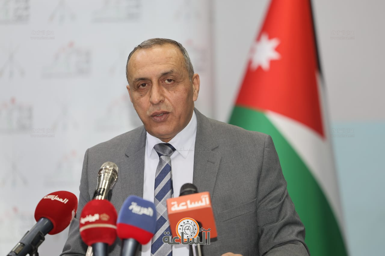 Madar Al-Saa Images 0.23647903144768256