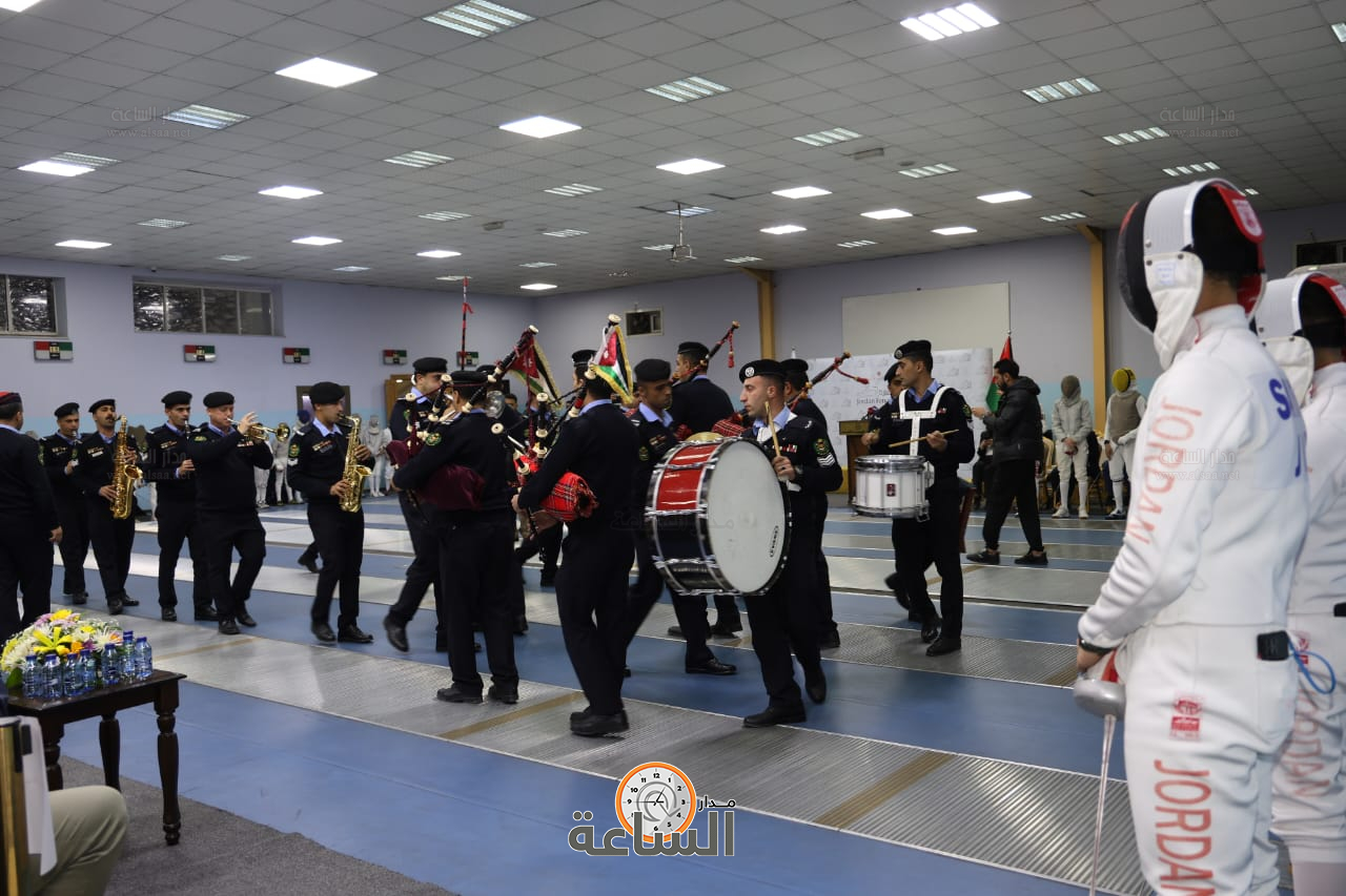 Madar Al-Saa Images 0.918541354245723