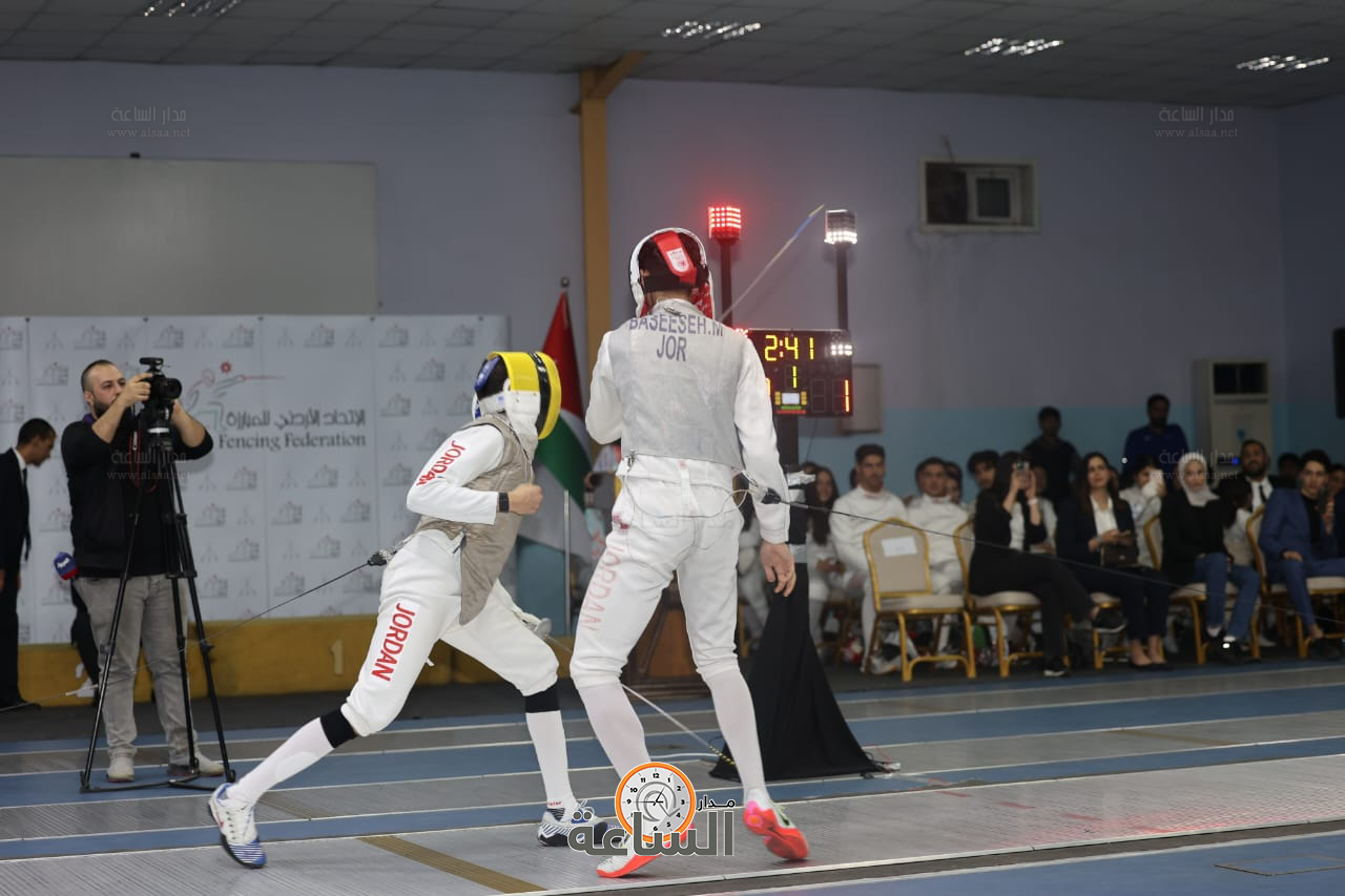 Madar Al-Saa Images 0.4889358383586324