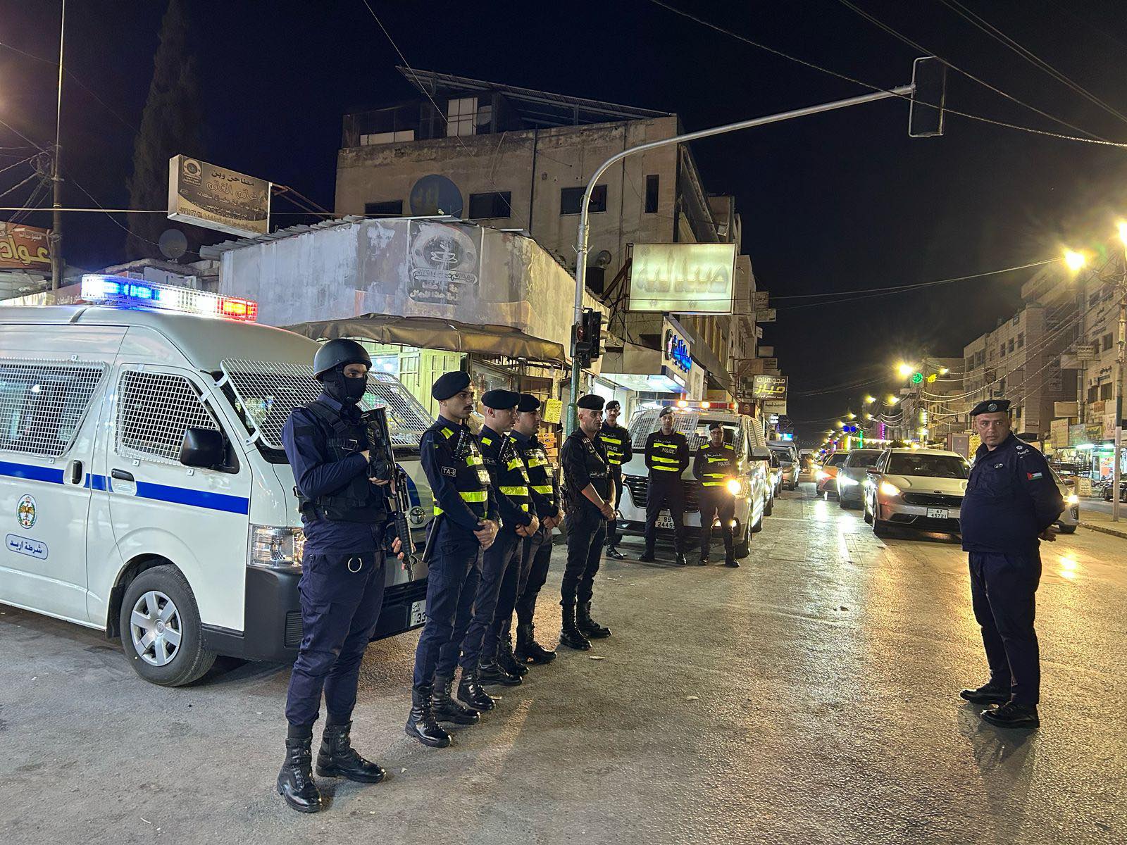 Madar Al-Saa Images 0.8432230282818887