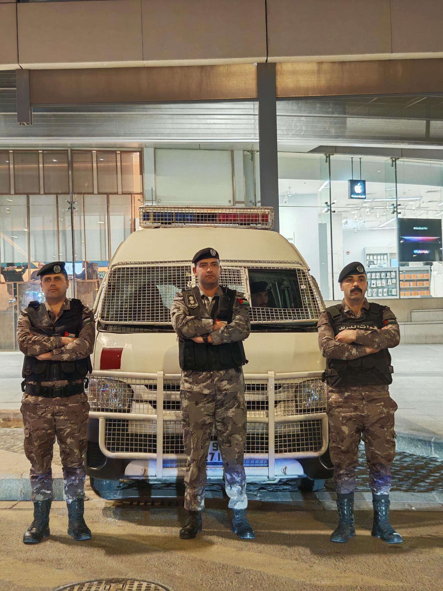 Madar Al-Saa Images 0.19737673442336656