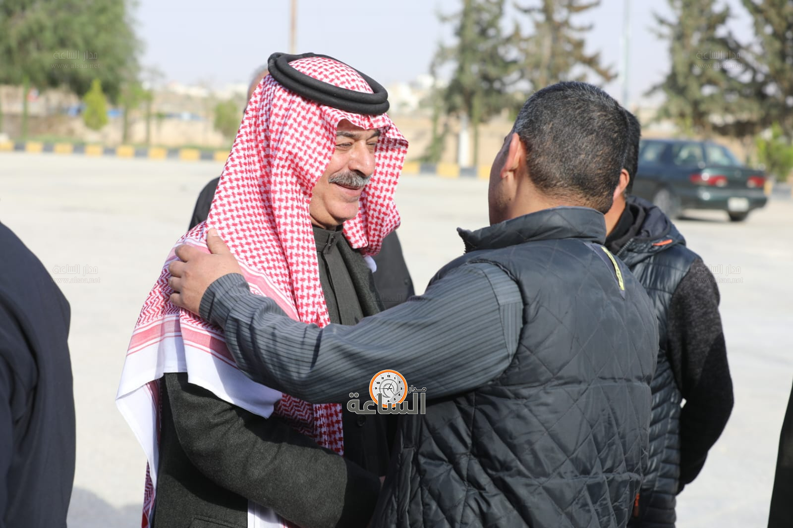 Madar Al-Saa Images 0.04992688621332331