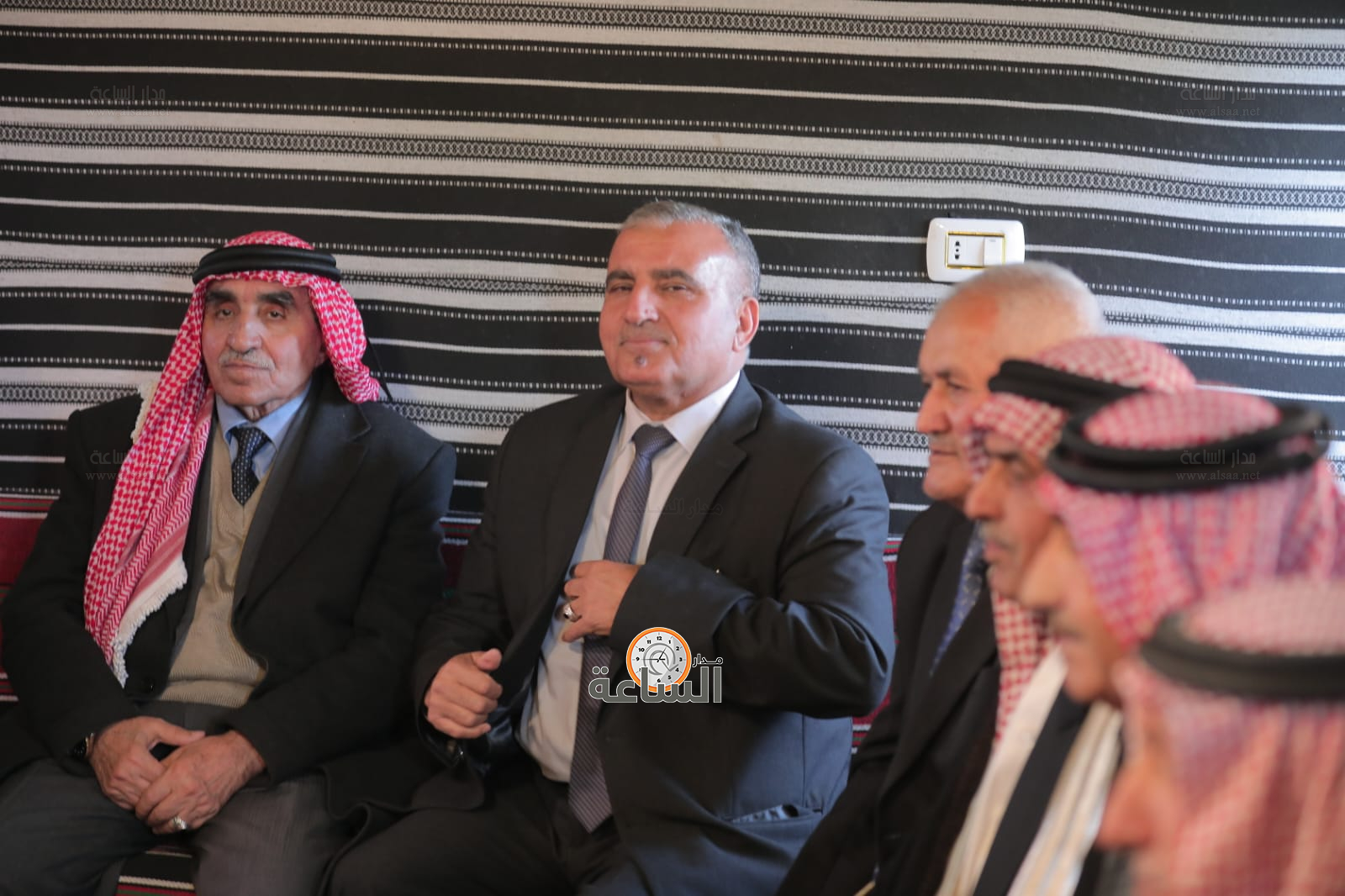 Madar Al-Saa Images 0.6798674035650727