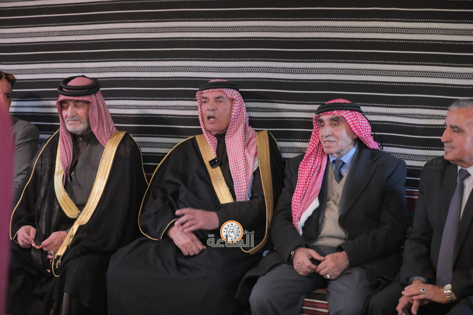 Madar Al-Saa Images 0.09855697381593176