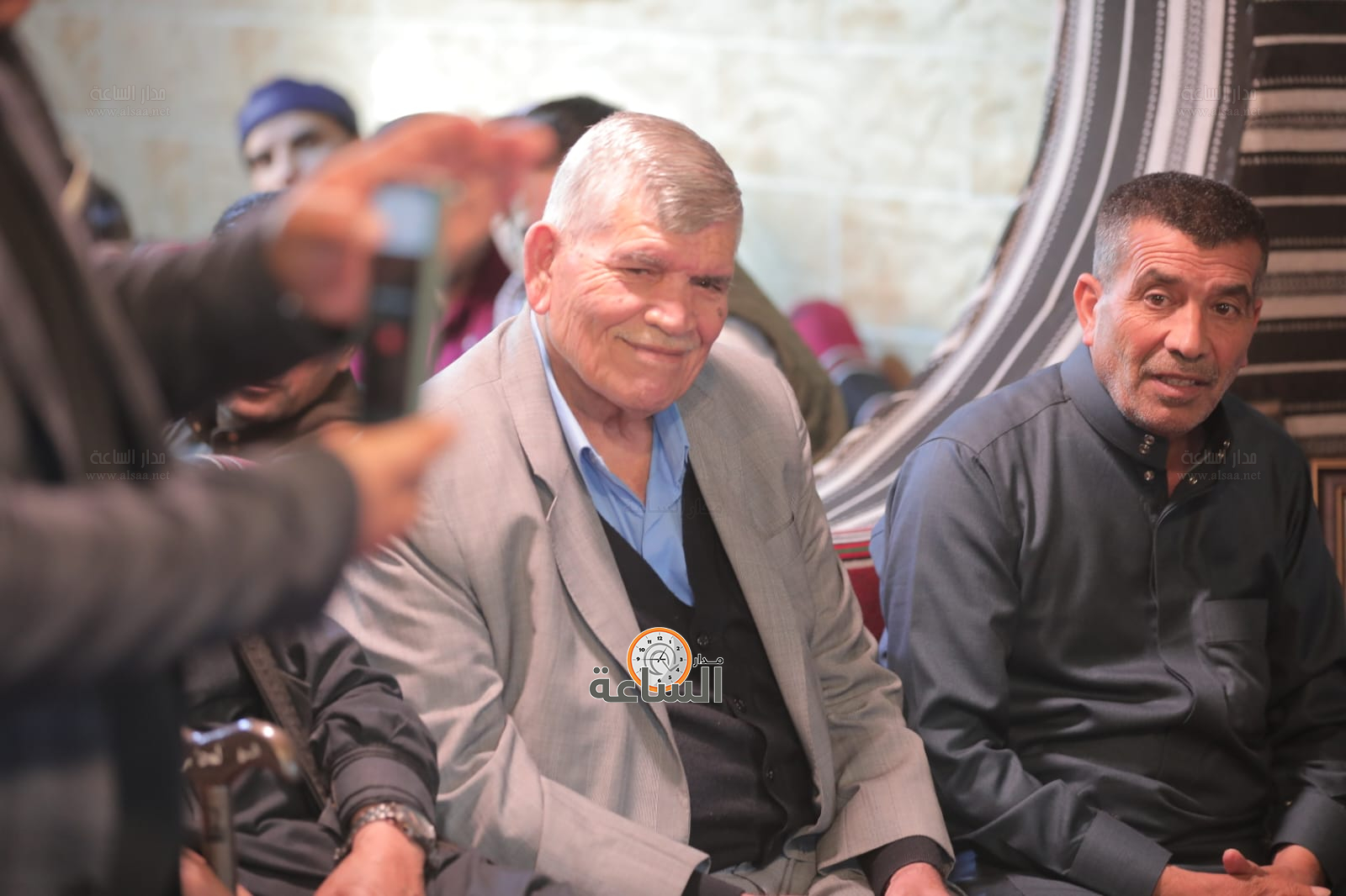 Madar Al-Saa Images 0.3168505935620891