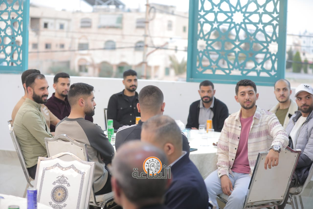 Madar Al-Saa Images 0.8520674039787557