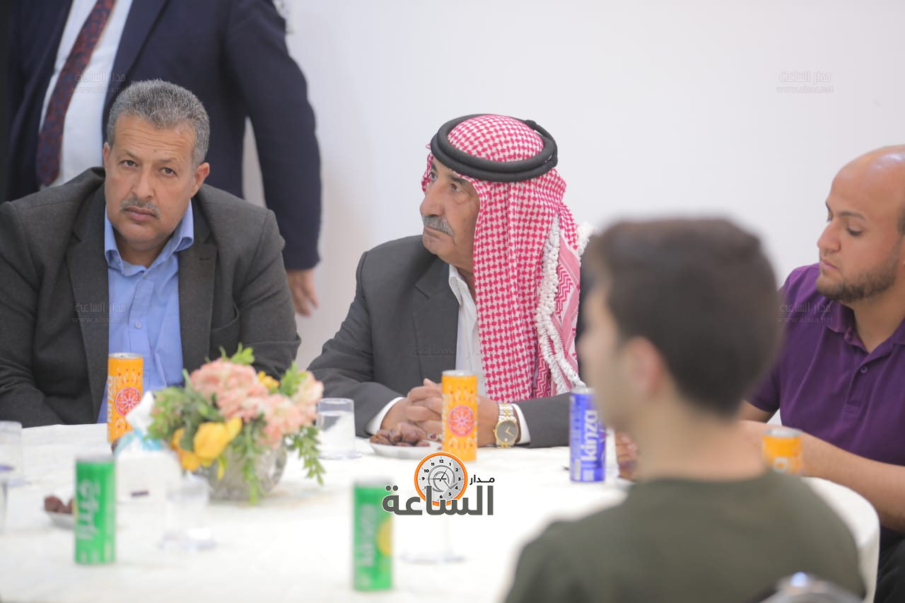 Madar Al-Saa Images 0.00009288772767090947