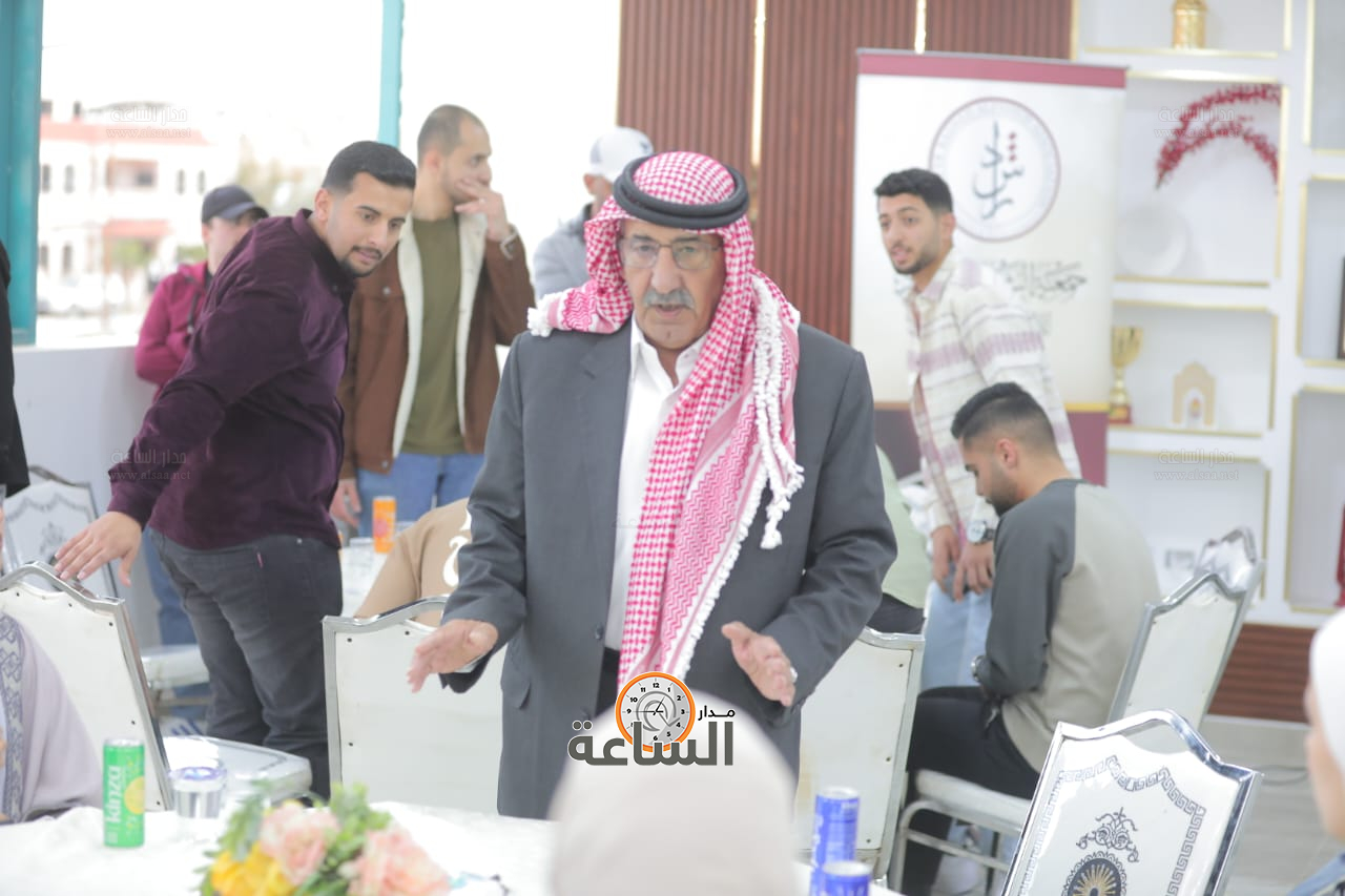 Madar Al-Saa Images 0.2733901371607186