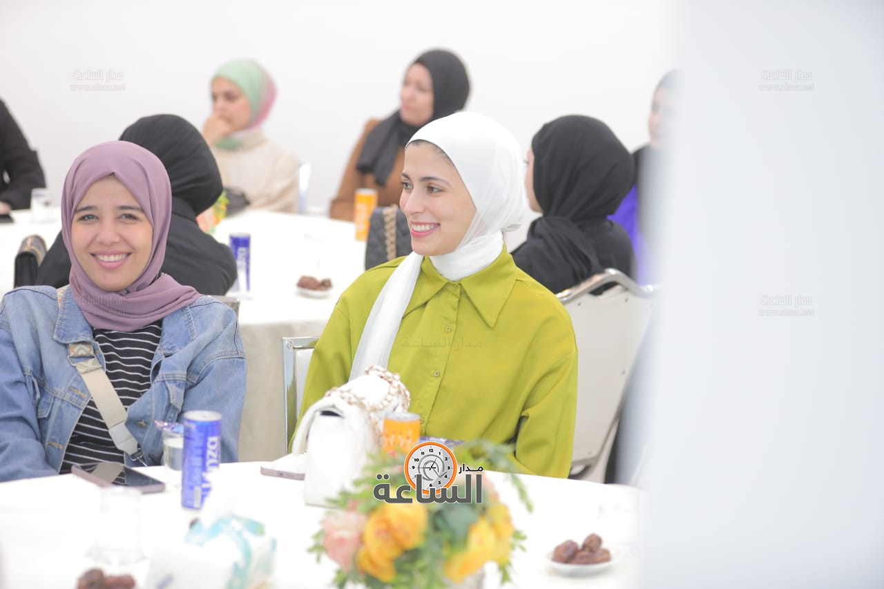 Madar Al-Saa Images 0.5863468225508046