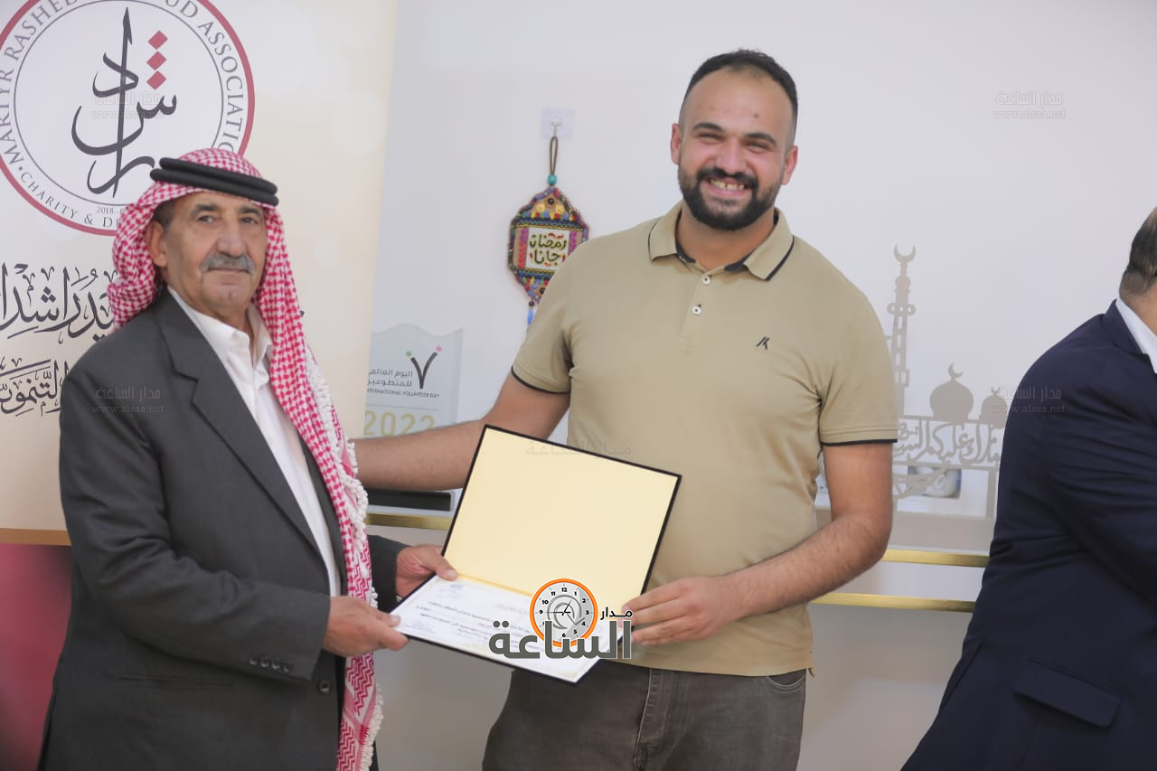 Madar Al-Saa Images 0.553522835561115