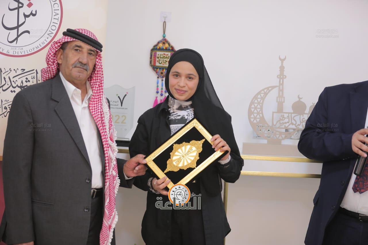 Madar Al-Saa Images 0.22141006460661816