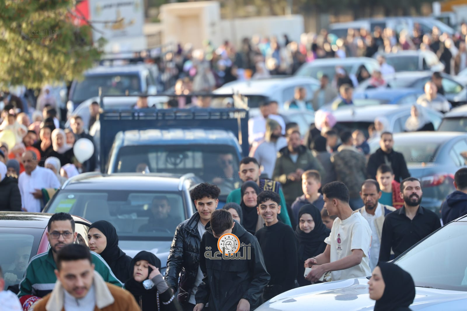 Madar Al-Saa Images 0.44085045074891194