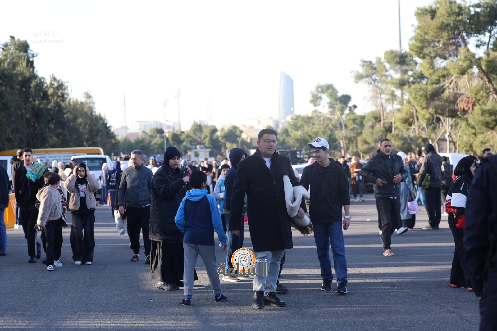 Madar Al-Saa Images 0.45458161887327897