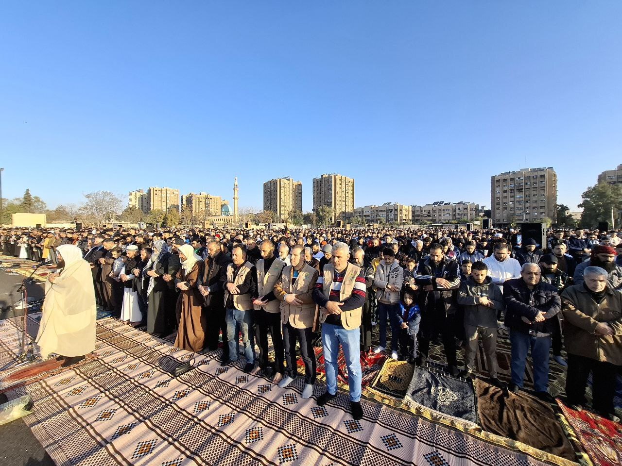 Madar Al-Saa Images 0.7017810552219361