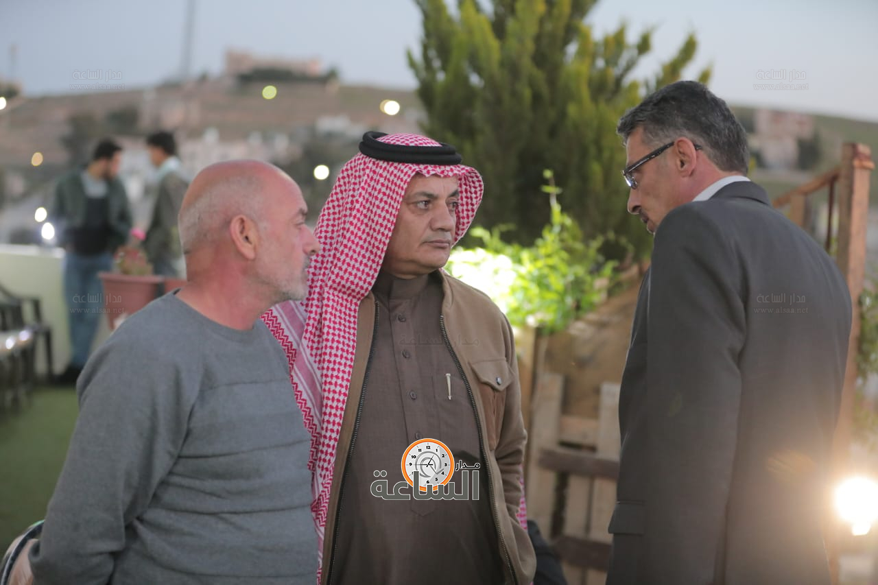 Madar Al-Saa Images 0.012984946102416961