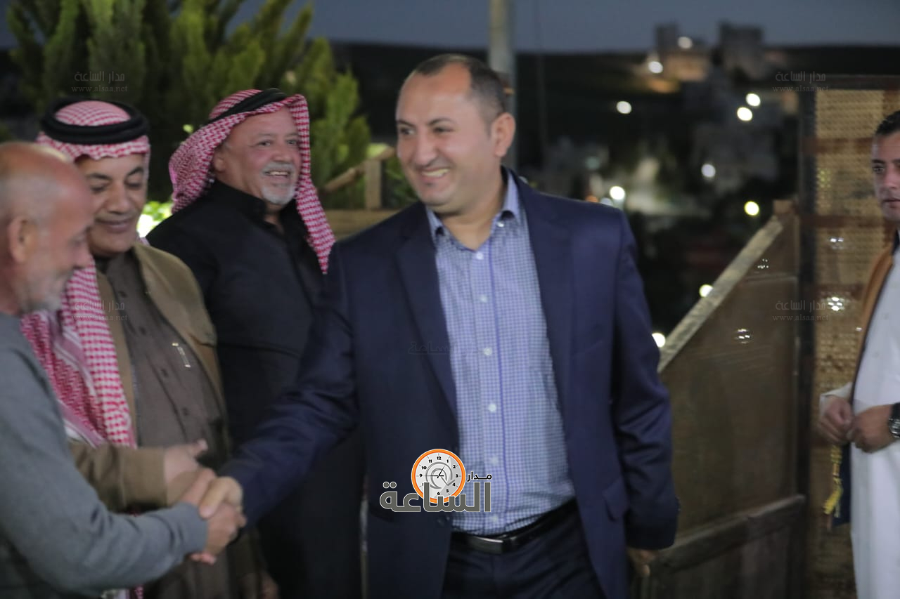 Madar Al-Saa Images 0.404054556940054