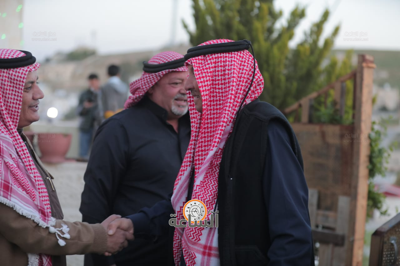 Madar Al-Saa Images 0.7031325656831271