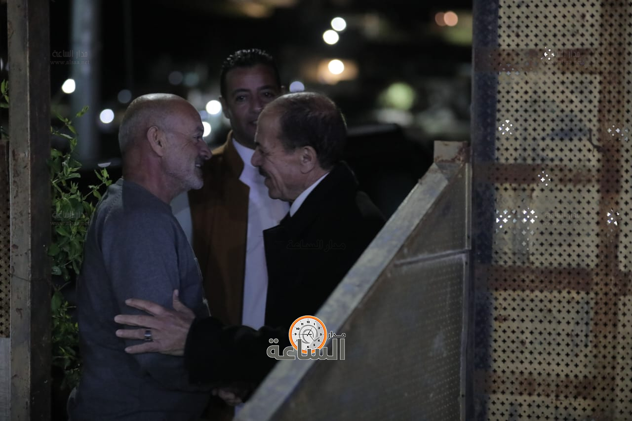 Madar Al-Saa Images 0.598487749338001