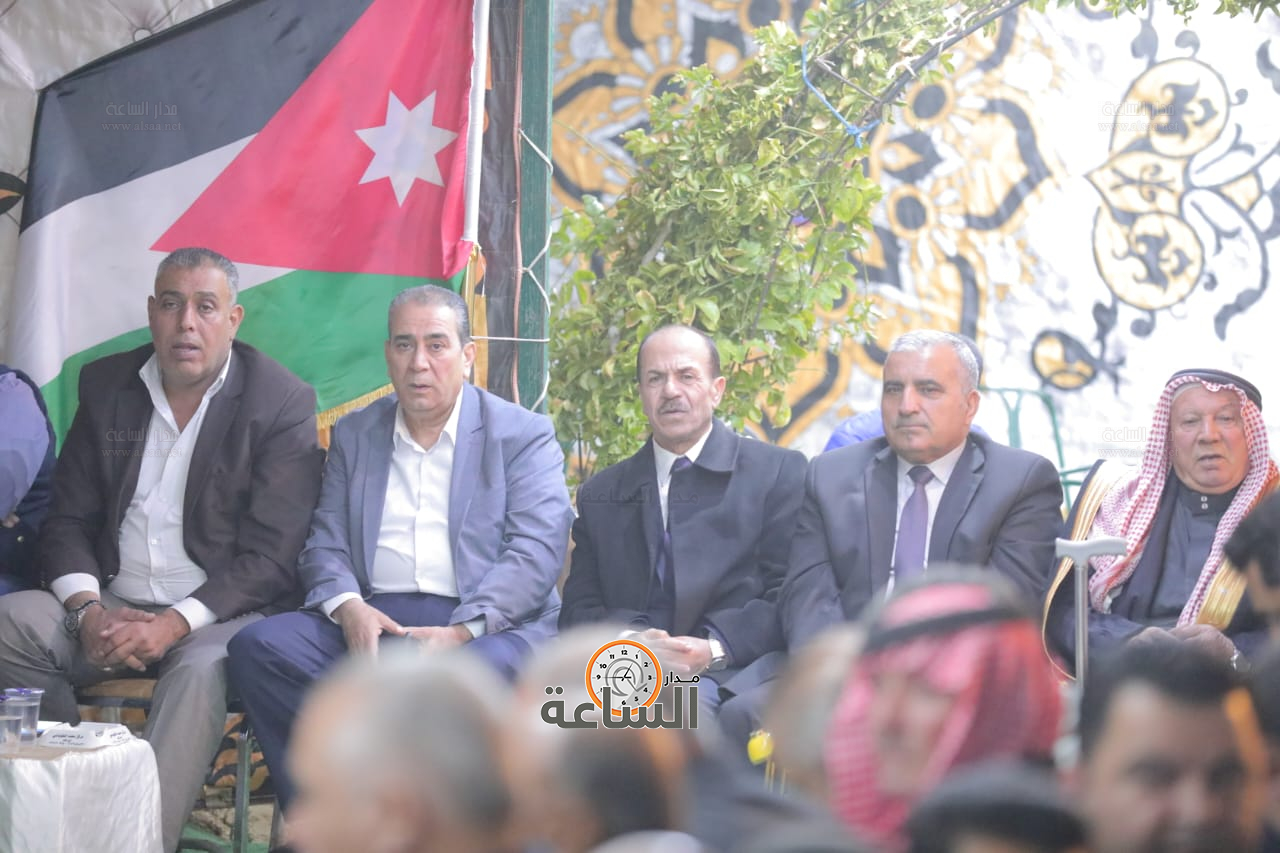 Madar Al-Saa Images 0.819130584474538