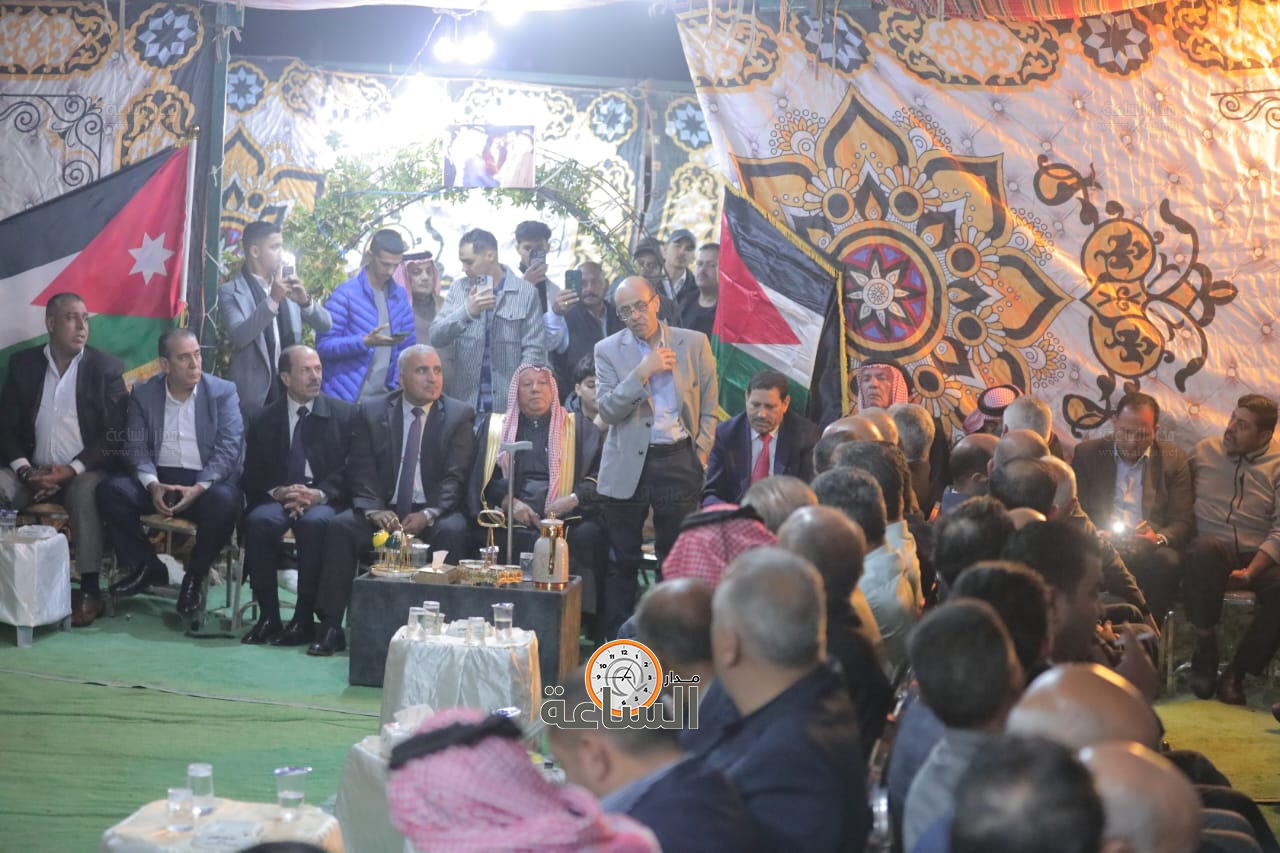 Madar Al-Saa Images 0.14901503437540242