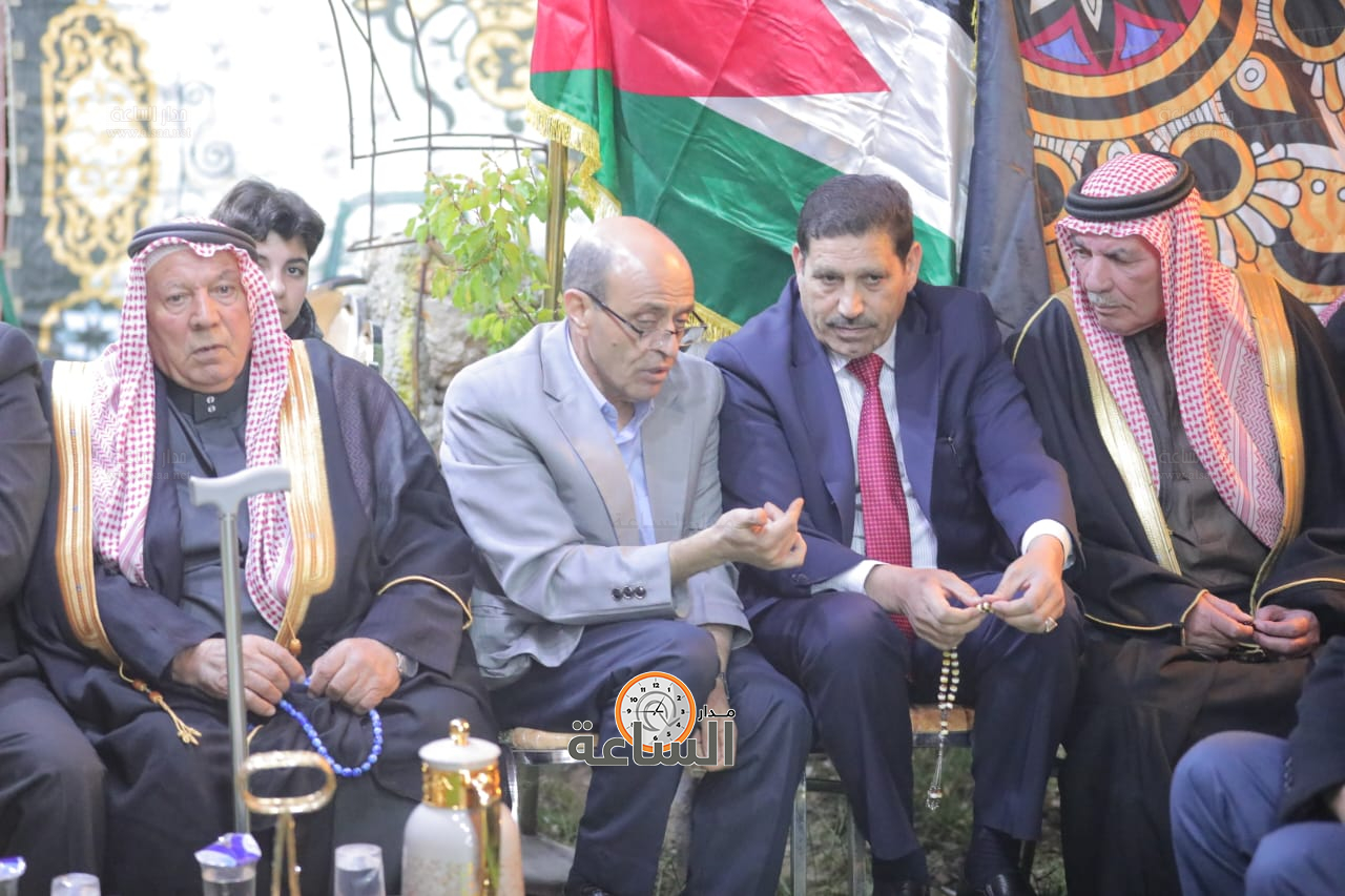 Madar Al-Saa Images 0.8991564041539575