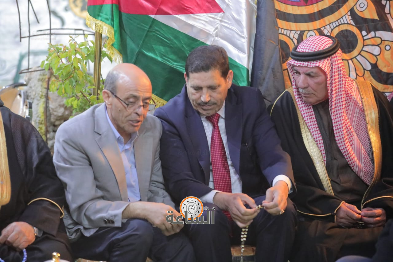 Madar Al-Saa Images 0.4541751064165158