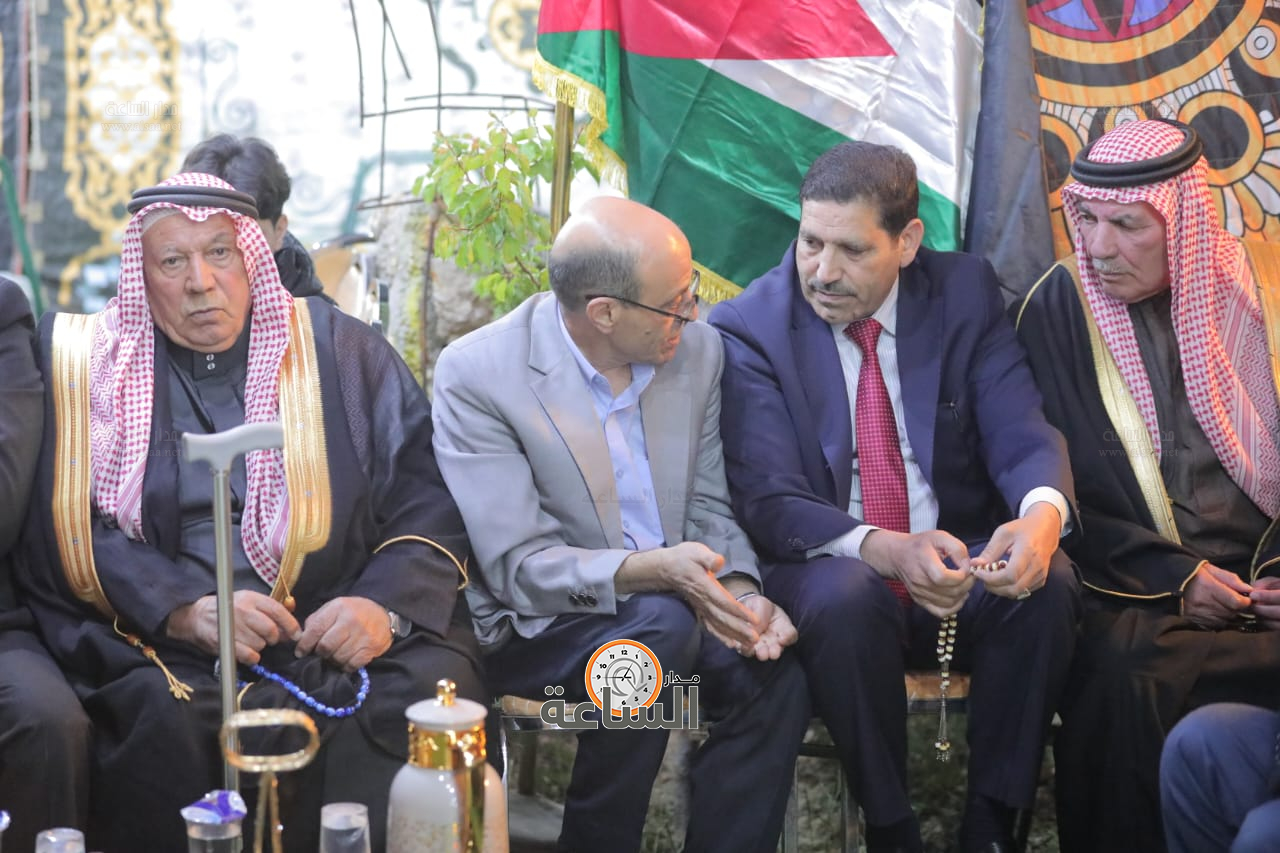 Madar Al-Saa Images 0.5177702360386842