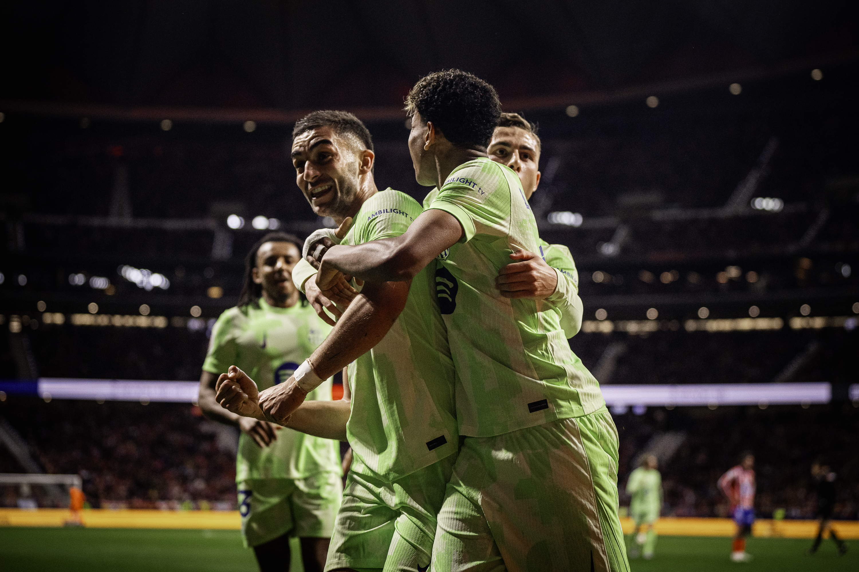 Madar Al-Saa Images 0.43455883220045655