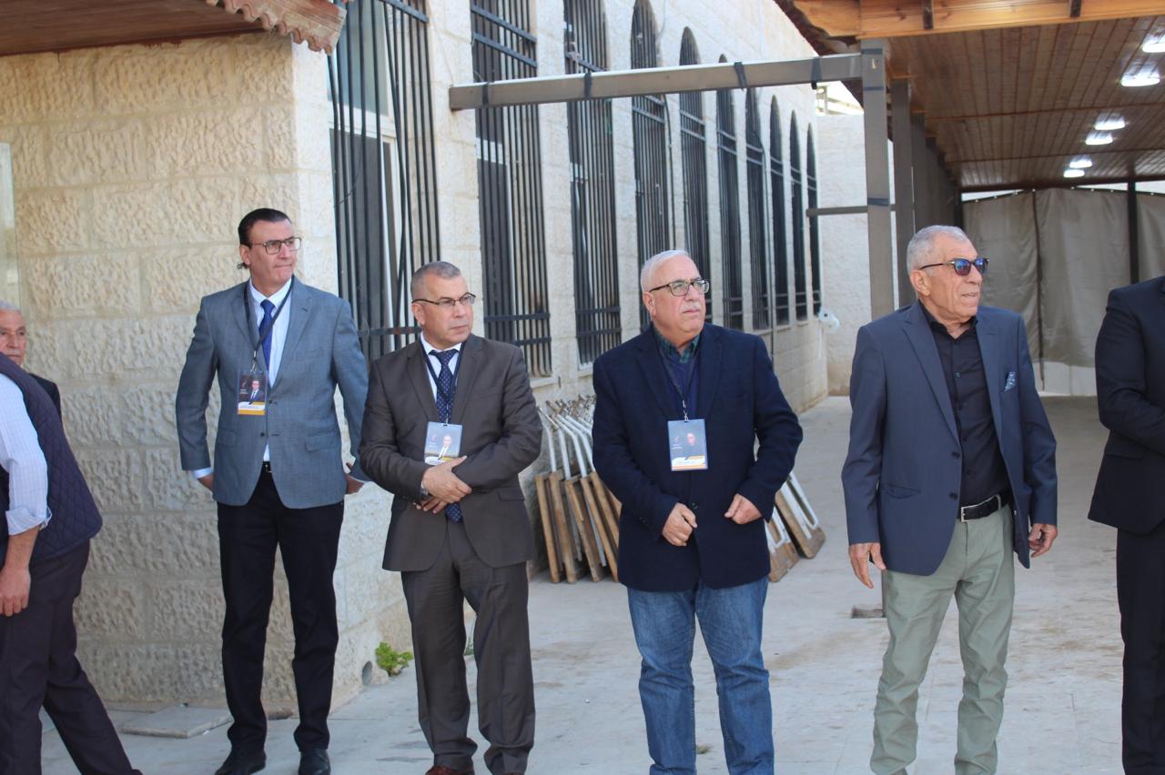 Madar Al-Saa Images 0.35011515592963427