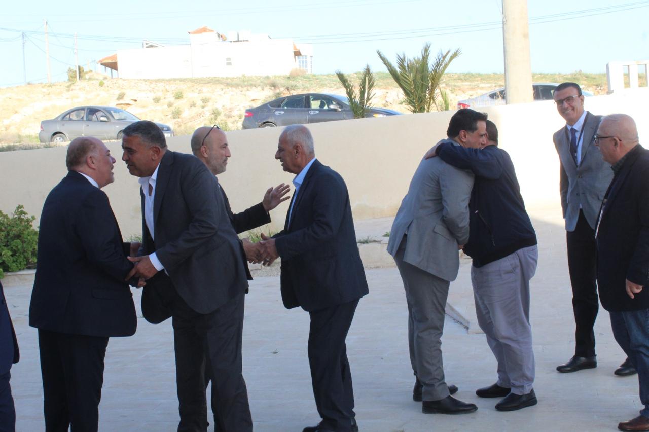 Madar Al-Saa Images 0.03888139074827546