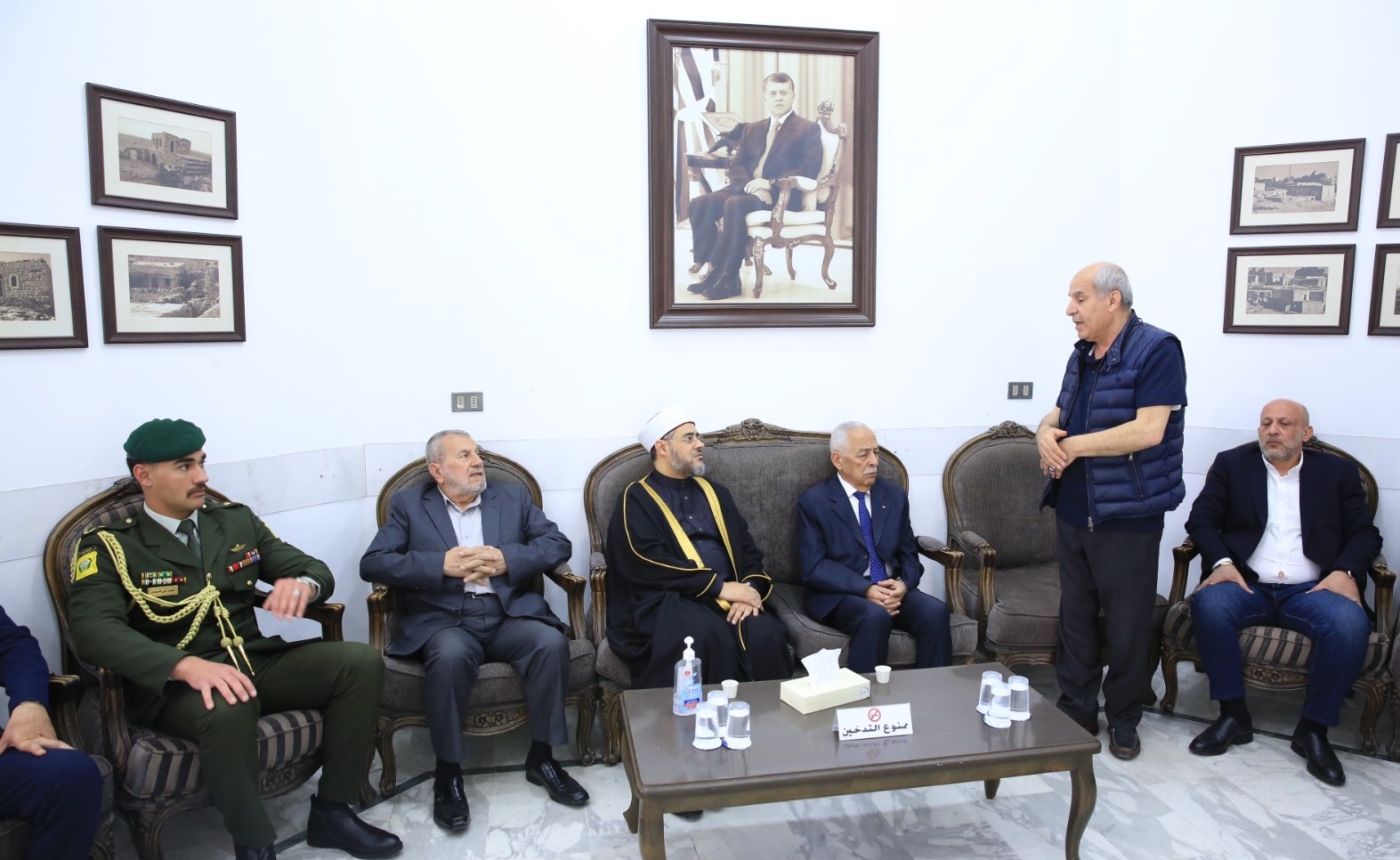 Madar Al-Saa Images 0.7461402577330241