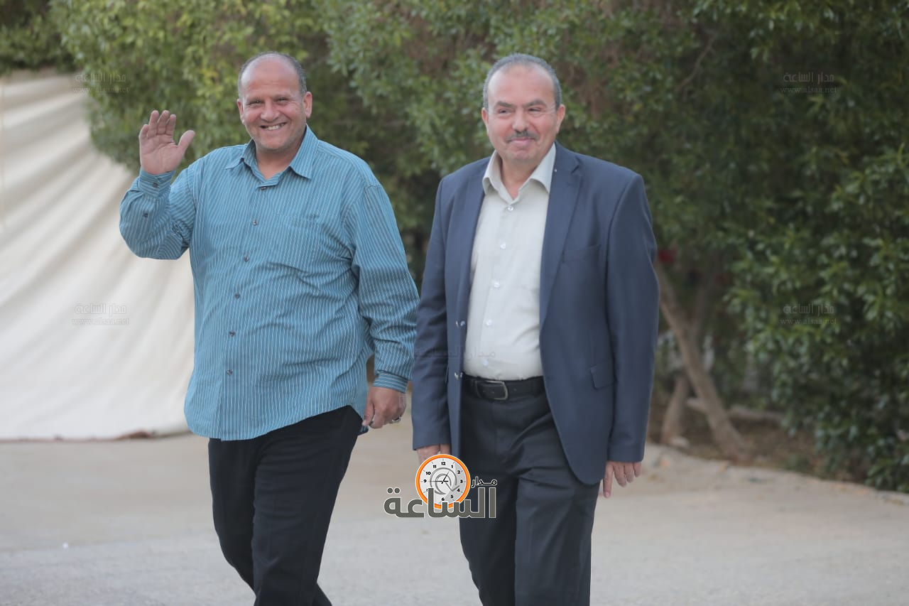 Madar Al-Saa Images 0.9040887331724865